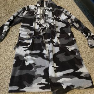 Camo Robe
